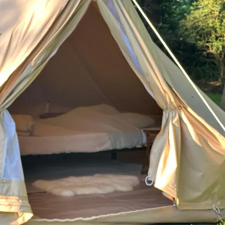 Grand Tepee Glamping Pour 2 Campo de lujo *
