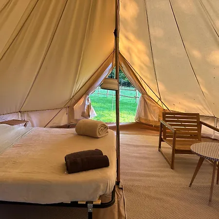 Grand Tepee Glamping Pour 2 Campo de lujo