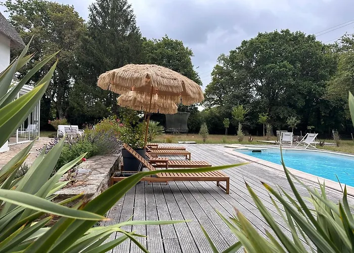 אוהל מפואר Grand Tepee Glamping Pour 2 *