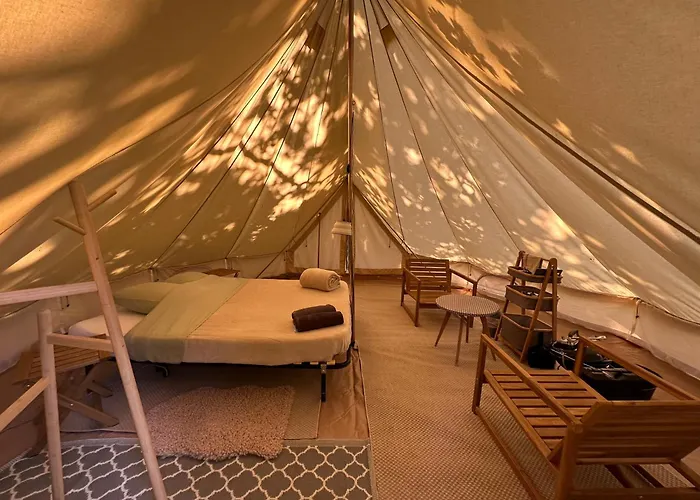 Grand Tepee Glamping Pour 2 אוהל מפואר *