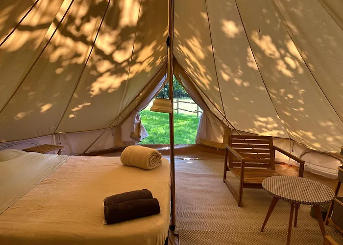 Grand Tepee Glamping Pour 2 Saint-Lyphard